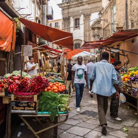 Cosy In The Centre Of Sicily Apartment Palermo
